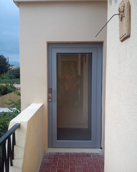 ascenseur extérieur maison individuelle - site belairautonomie.fr
